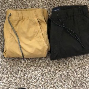 American eagle khaki joggers